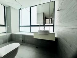 The Suites At Central (D9), Condominium #541127581